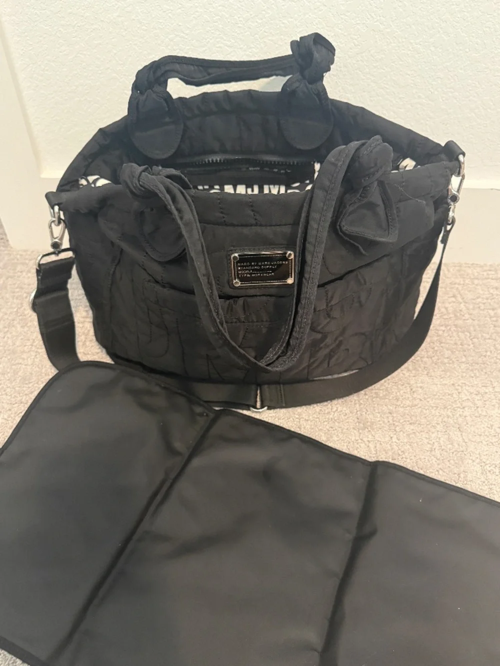 Marc by Marc Jacobs Pretty Eliza Baby Diaper Bag Black Quilted Nylon